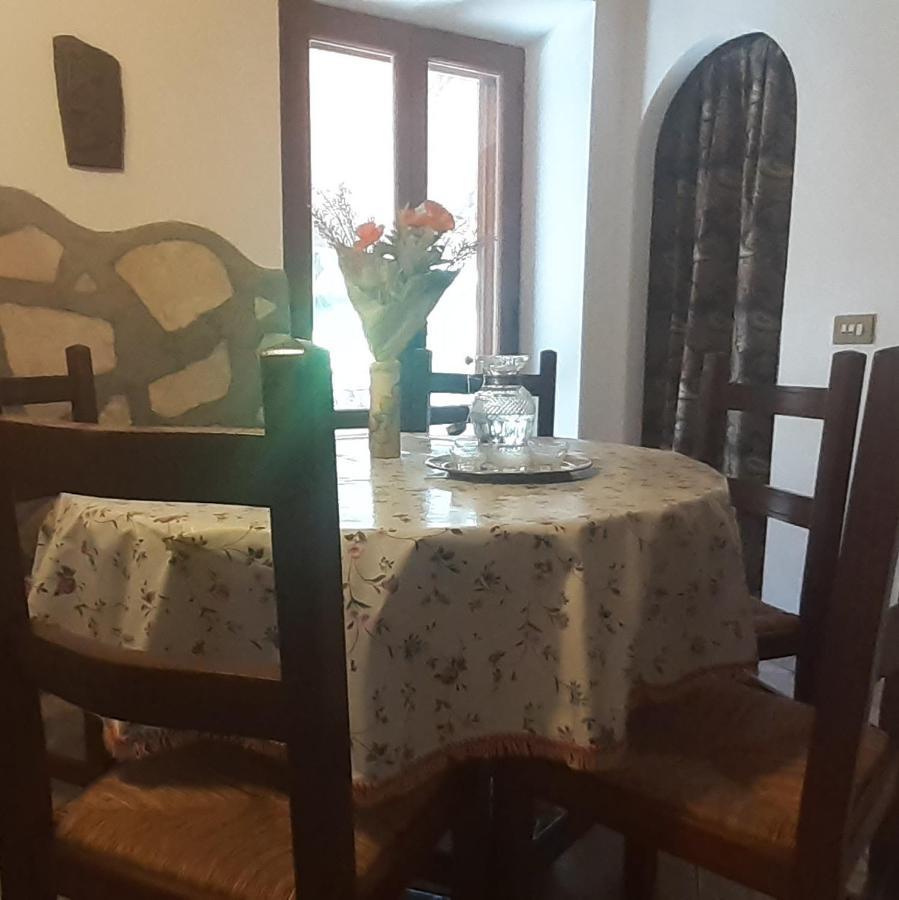 Palazzone Villa Le Palmine מראה חיצוני תמונה