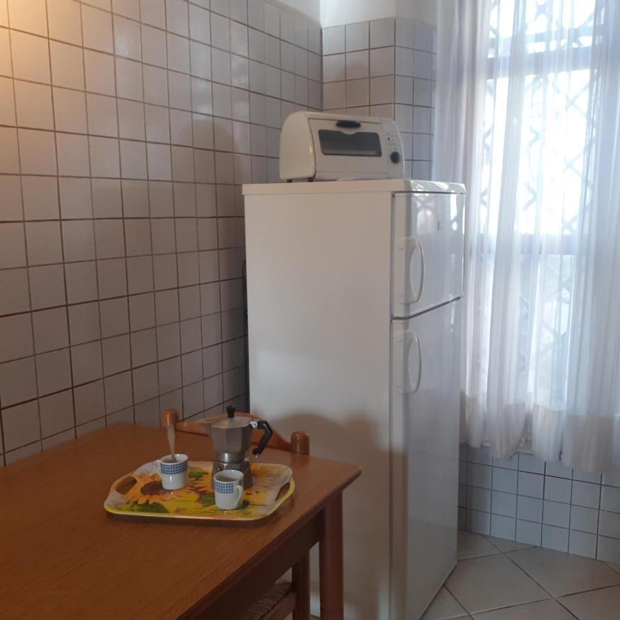 Palazzone Villa Le Palmine מראה חיצוני תמונה